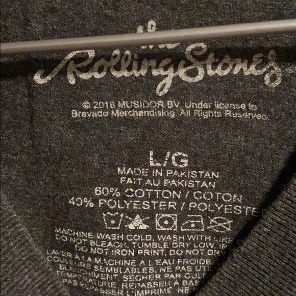 FITS MEDIUM MORE !! ROLLING STONES T-shirt - Picture 3 of 3